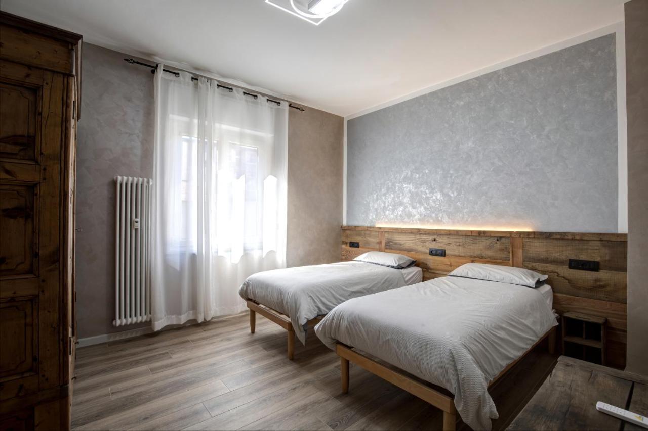 La Lupa Apartment - In The Heart Of Aosta With Car Box Bagian luar foto